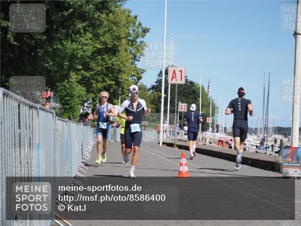 17.08.2025 - KN Förde Triathlon 2025 KatJ http://msf.ph/oto/8586400 17.08.2025 13:27:35 Laufen 401, 420, 456 meine-sportfotos.de