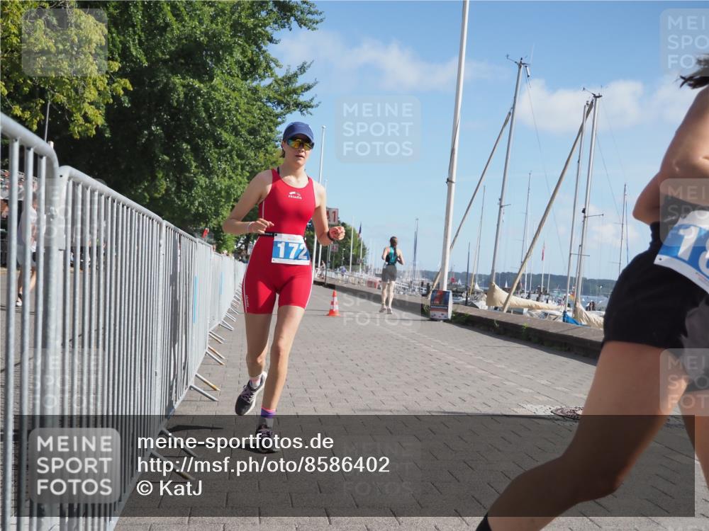 17.08.2025 - KN Förde Triathlon 2025 KatJ http://msf.ph/oto/8586402 17.08.2025 10:35:46 Laufen 172, 182, 242 meine-sportfotos.de