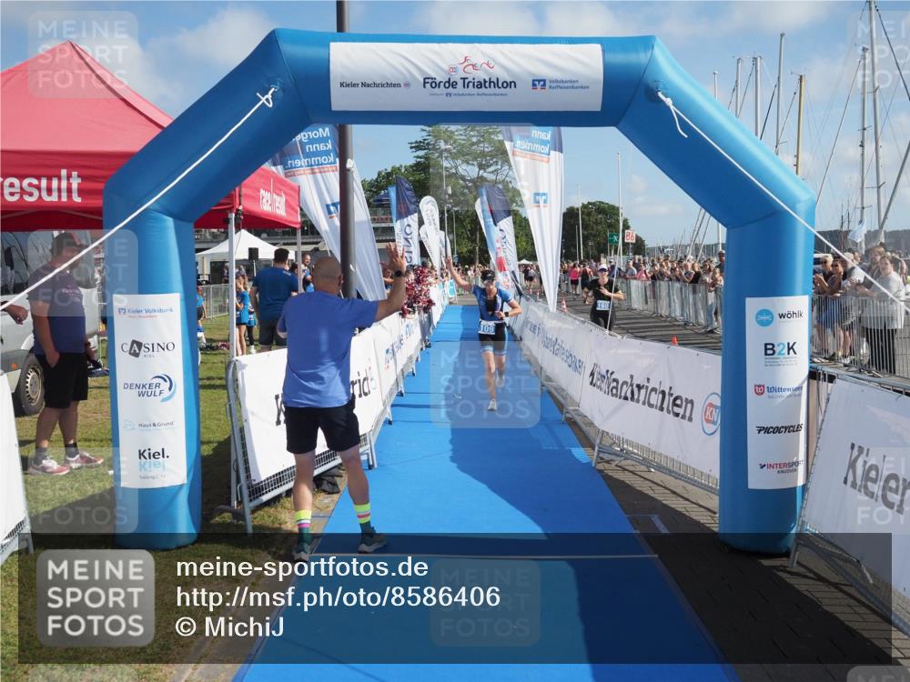 17.08.2025 - KN Förde Triathlon 2025 MichiJ http://msf.ph/oto/8586406 17.08.2025 10:24:57 Laufen 109 meine-sportfotos.de