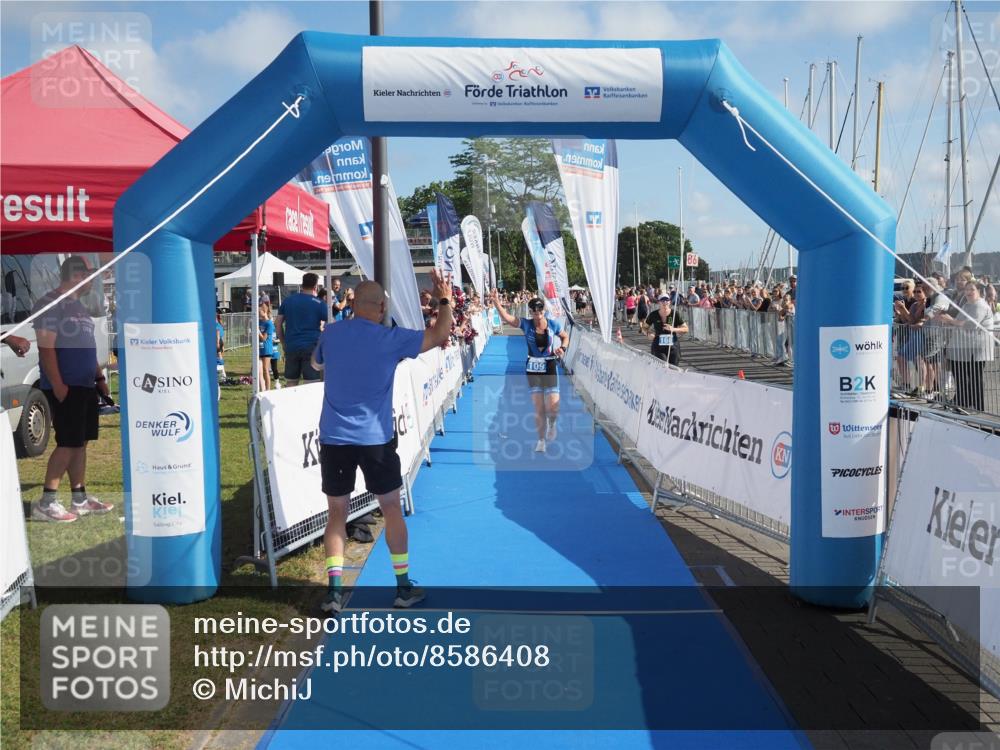 17.08.2025 - KN Förde Triathlon 2025 MichiJ http://msf.ph/oto/8586408 17.08.2025 10:24:57 Laufen 109 meine-sportfotos.de