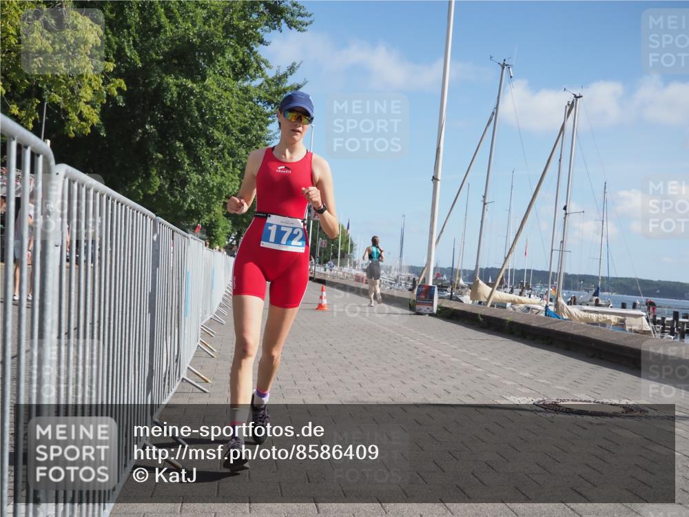 17.08.2025 - KN Förde Triathlon 2025 KatJ http://msf.ph/oto/8586409 17.08.2025 10:35:46 Laufen 172, 182, 242 meine-sportfotos.de