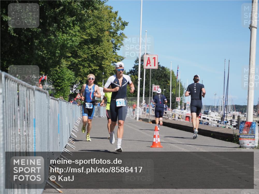 17.08.2025 - KN Förde Triathlon 2025 KatJ http://msf.ph/oto/8586417 17.08.2025 13:27:36 Laufen 401, 420, 456 meine-sportfotos.de