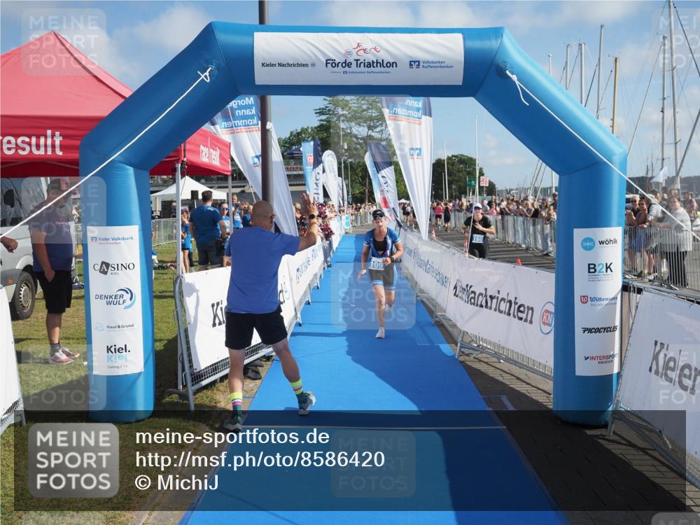 17.08.2025 - KN Förde Triathlon 2025 MichiJ http://msf.ph/oto/8586420 17.08.2025 10:24:58 Laufen 109 meine-sportfotos.de