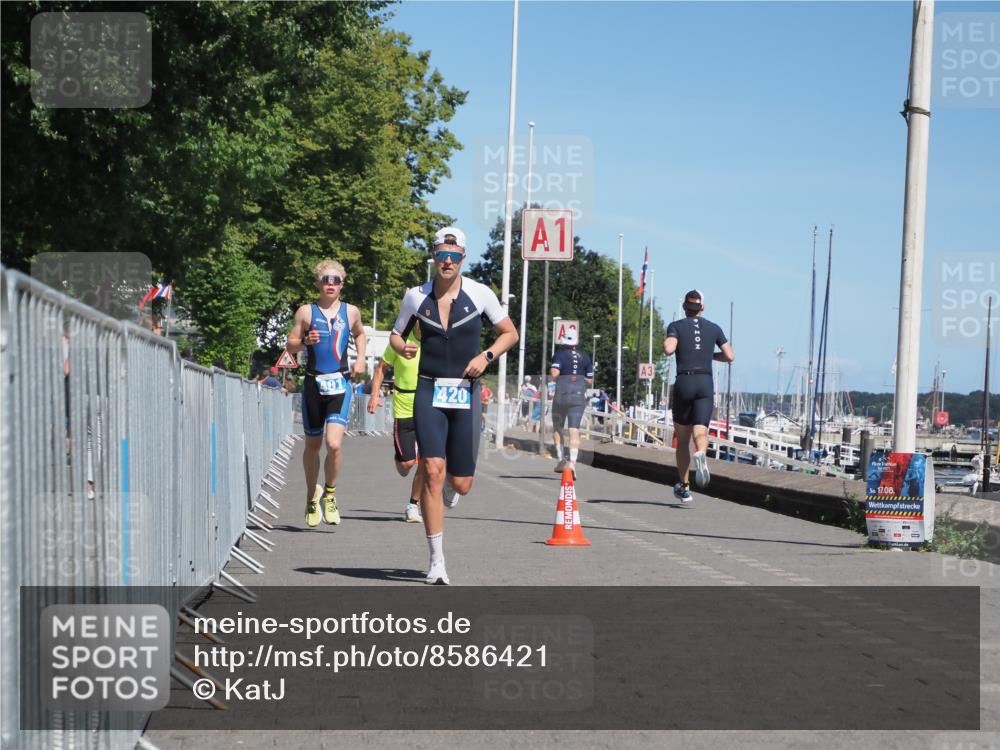 17.08.2025 - KN Förde Triathlon 2025 KatJ http://msf.ph/oto/8586421 17.08.2025 13:27:36 Laufen 401, 420, 456 meine-sportfotos.de