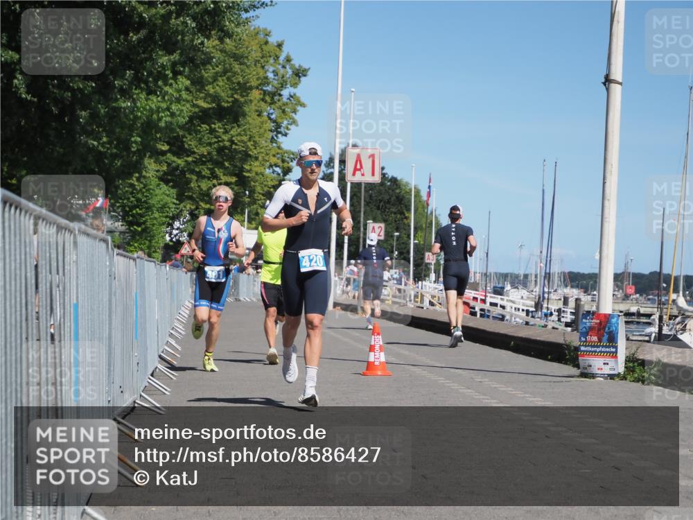 17.08.2025 - KN Förde Triathlon 2025 KatJ http://msf.ph/oto/8586427 17.08.2025 13:27:36 Laufen 401, 420, 456 meine-sportfotos.de