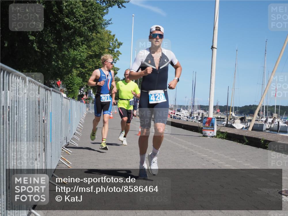 17.08.2025 - KN Förde Triathlon 2025 KatJ http://msf.ph/oto/8586464 17.08.2025 13:27:38 Laufen 401, 420, 456 meine-sportfotos.de