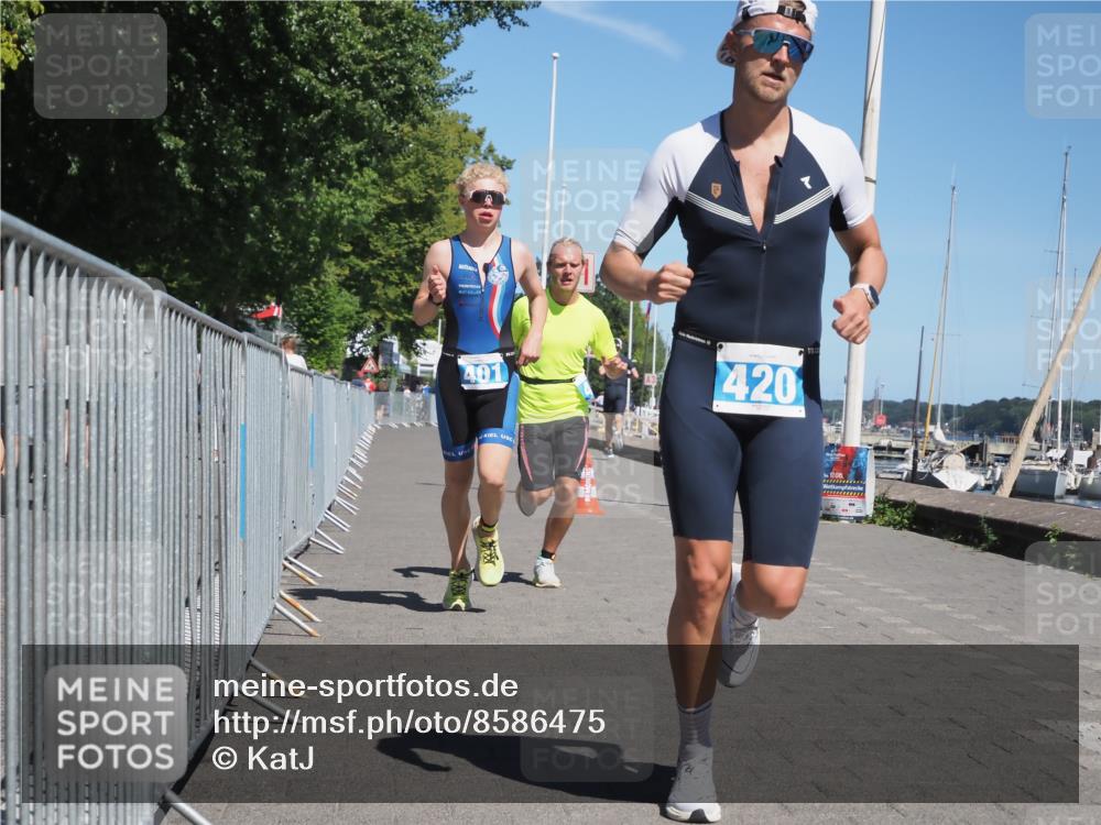 17.08.2025 - KN Förde Triathlon 2025 KatJ http://msf.ph/oto/8586475 17.08.2025 13:27:39 Laufen 401, 420, 456 meine-sportfotos.de