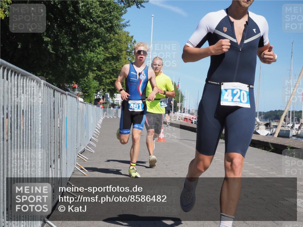 17.08.2025 - KN Förde Triathlon 2025 KatJ http://msf.ph/oto/8586482 17.08.2025 13:27:39 Laufen 401, 420, 456 meine-sportfotos.de