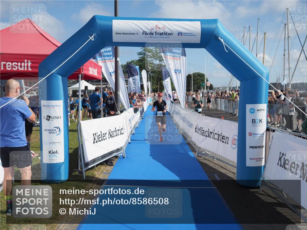 17.08.2025 - KN Förde Triathlon 2025 MichiJ http://msf.ph/oto/8586508 17.08.2025 10:25:56 Laufen 117 meine-sportfotos.de