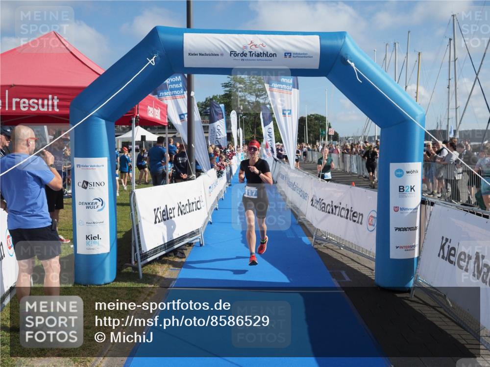 17.08.2025 - KN Förde Triathlon 2025 MichiJ http://msf.ph/oto/8586529 17.08.2025 10:25:57 Laufen 117 meine-sportfotos.de