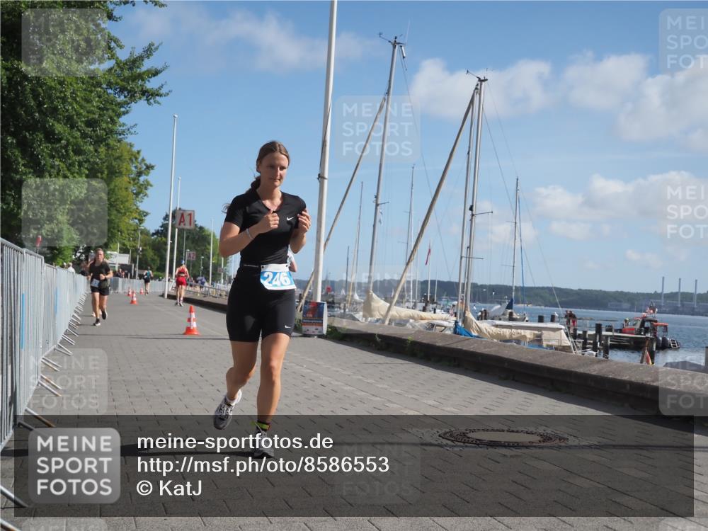 17.08.2025 - KN Förde Triathlon 2025 KatJ http://msf.ph/oto/8586553 17.08.2025 10:36:02 Laufen 102, 246 meine-sportfotos.de