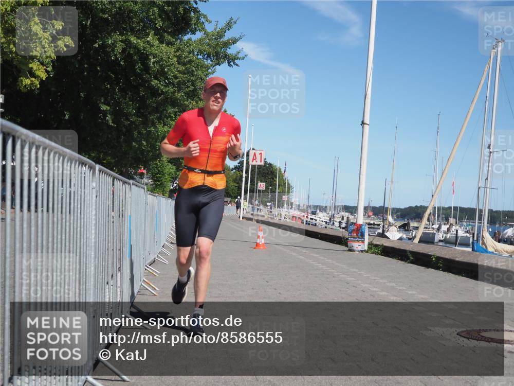 17.08.2025 - KN Förde Triathlon 2025 KatJ http://msf.ph/oto/8586555 17.08.2025 13:28:05 Laufen 424, 472 meine-sportfotos.de