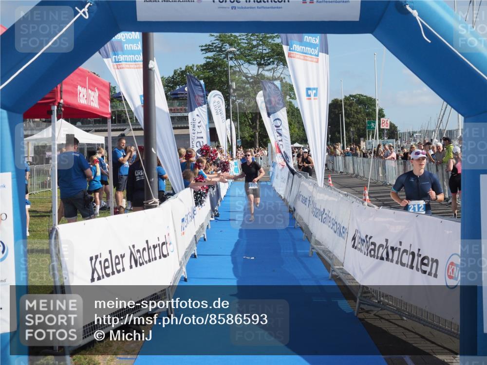 17.08.2025 - KN Förde Triathlon 2025 MichiJ http://msf.ph/oto/8586593 17.08.2025 10:26:14 Laufen 106 meine-sportfotos.de