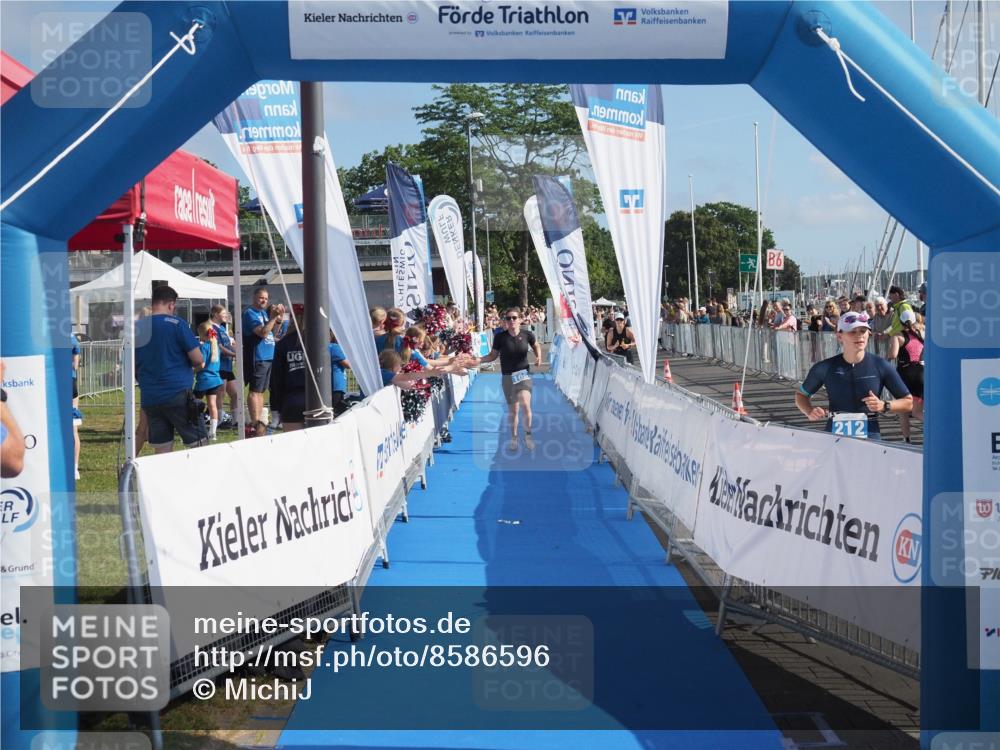 17.08.2025 - KN Förde Triathlon 2025 MichiJ http://msf.ph/oto/8586596 17.08.2025 10:26:14 Laufen 106 meine-sportfotos.de