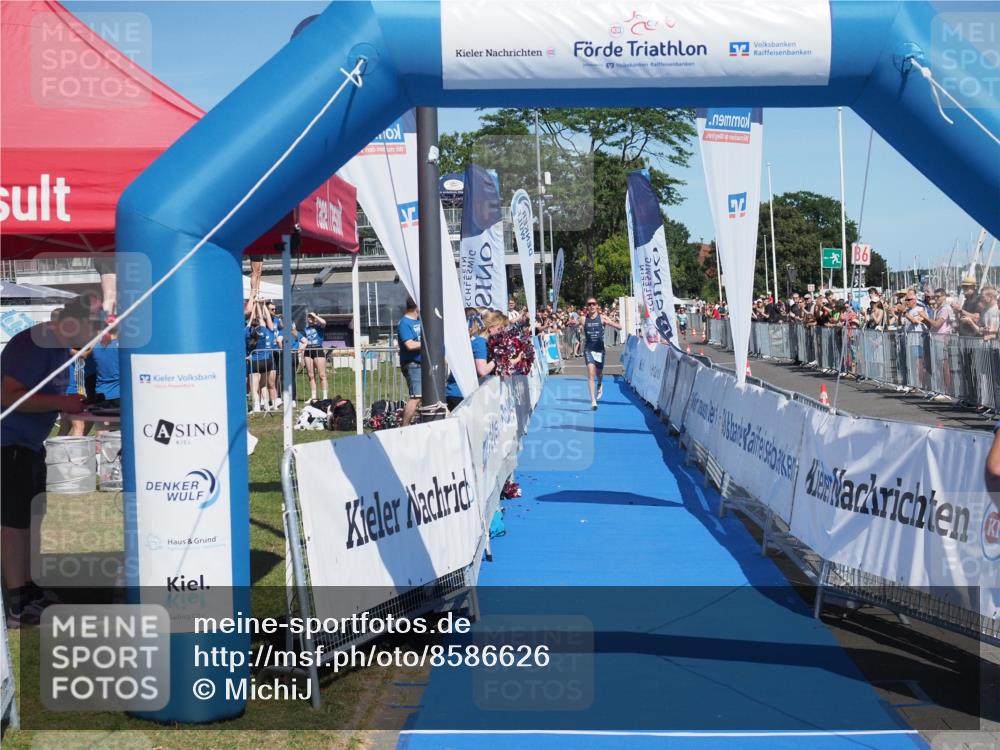 17.08.2025 - KN Förde Triathlon 2025 MichiJ http://msf.ph/oto/8586626 17.08.2025 13:28:20 Laufen 408 meine-sportfotos.de