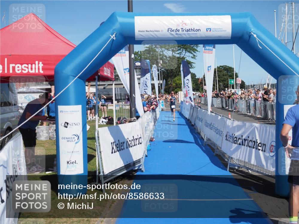 17.08.2025 - KN Förde Triathlon 2025 MichiJ http://msf.ph/oto/8586633 17.08.2025 13:28:21 Laufen 408 meine-sportfotos.de