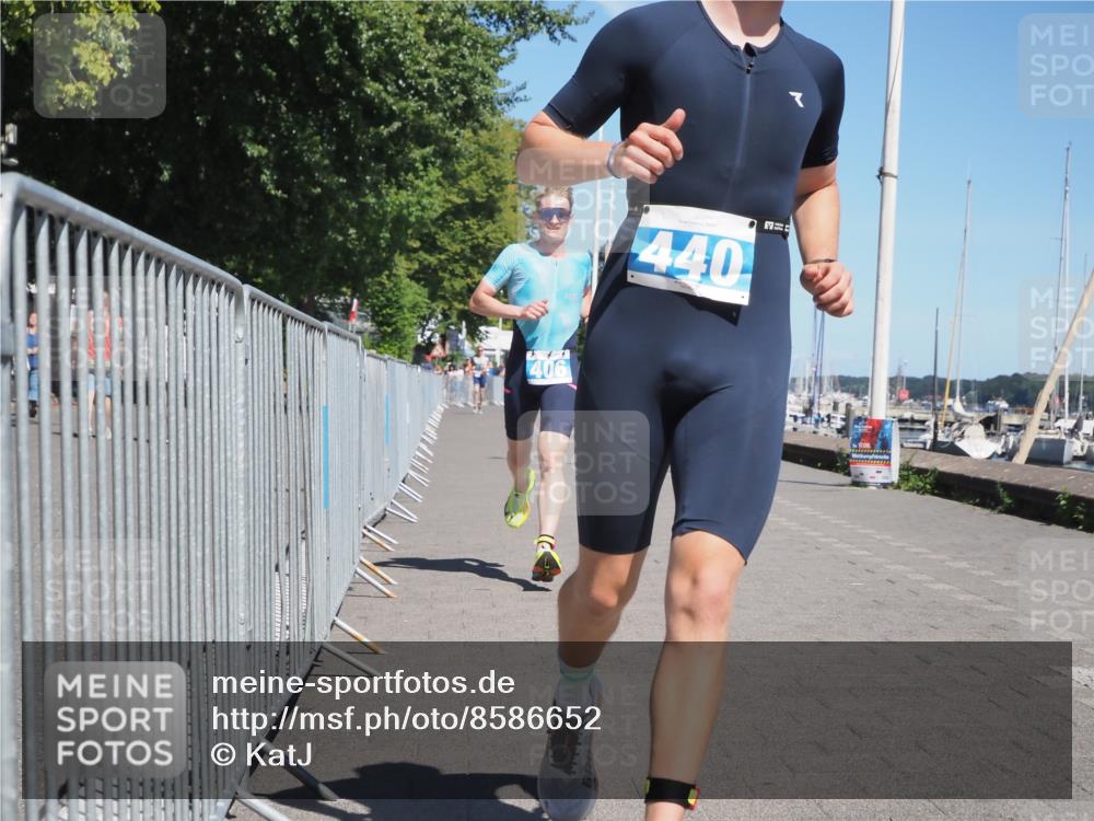 17.08.2025 - KN Förde Triathlon 2025 KatJ http://msf.ph/oto/8586652 17.08.2025 13:28:38 Laufen 406, 440 meine-sportfotos.de