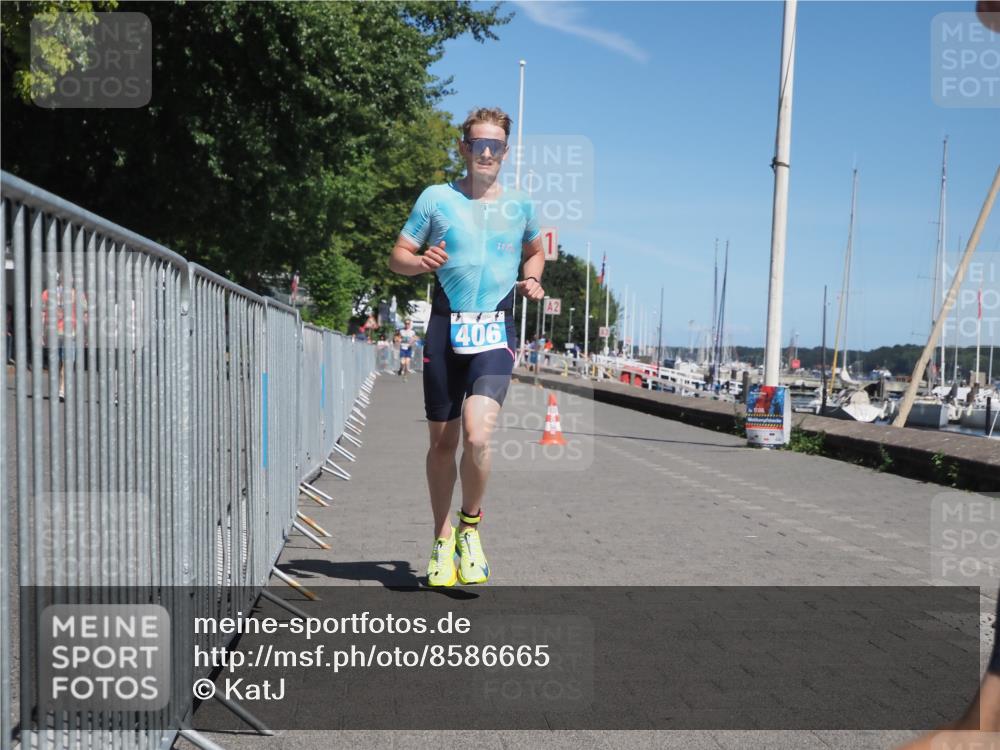 17.08.2025 - KN Förde Triathlon 2025 KatJ http://msf.ph/oto/8586665 17.08.2025 13:28:39 Laufen 406, 440 meine-sportfotos.de