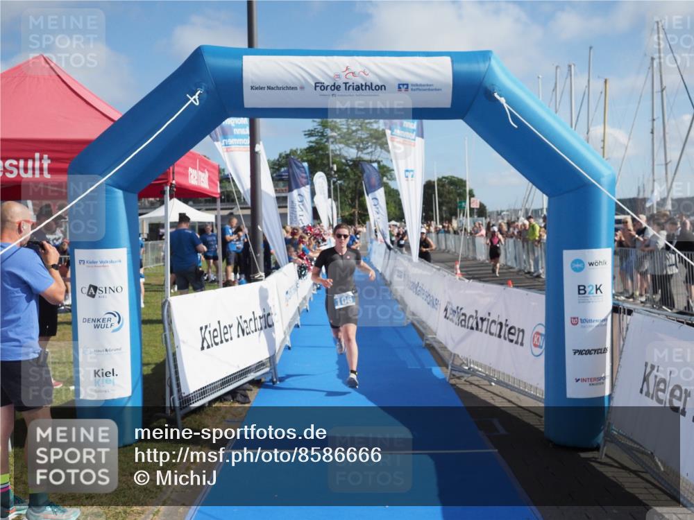 17.08.2025 - KN Förde Triathlon 2025 MichiJ http://msf.ph/oto/8586666 17.08.2025 10:26:17 Laufen 106 meine-sportfotos.de