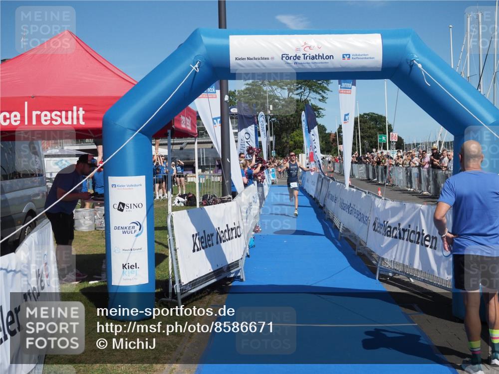 17.08.2025 - KN Förde Triathlon 2025 MichiJ http://msf.ph/oto/8586671 17.08.2025 13:28:22 Laufen 408 meine-sportfotos.de