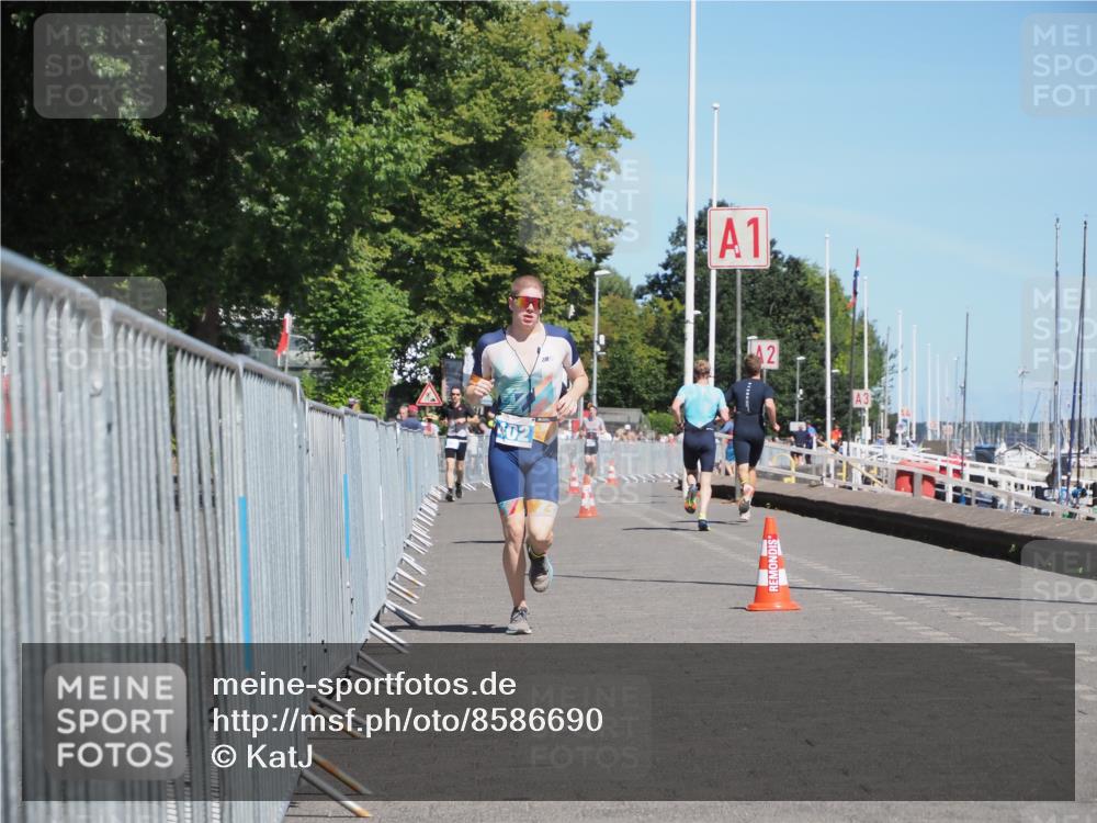 17.08.2025 - KN Förde Triathlon 2025 KatJ http://msf.ph/oto/8586690 17.08.2025 13:28:50 Laufen 398, 402 meine-sportfotos.de