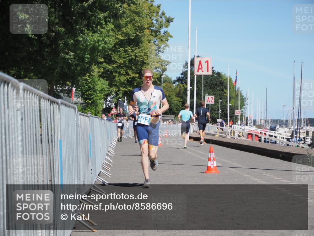 17.08.2025 - KN Förde Triathlon 2025 KatJ http://msf.ph/oto/8586696 17.08.2025 13:28:51 Laufen 398, 402 meine-sportfotos.de