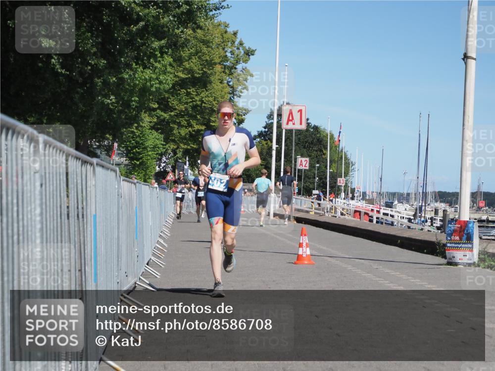 17.08.2025 - KN Förde Triathlon 2025 KatJ http://msf.ph/oto/8586708 17.08.2025 13:28:52 Laufen 398, 402, 454 meine-sportfotos.de
