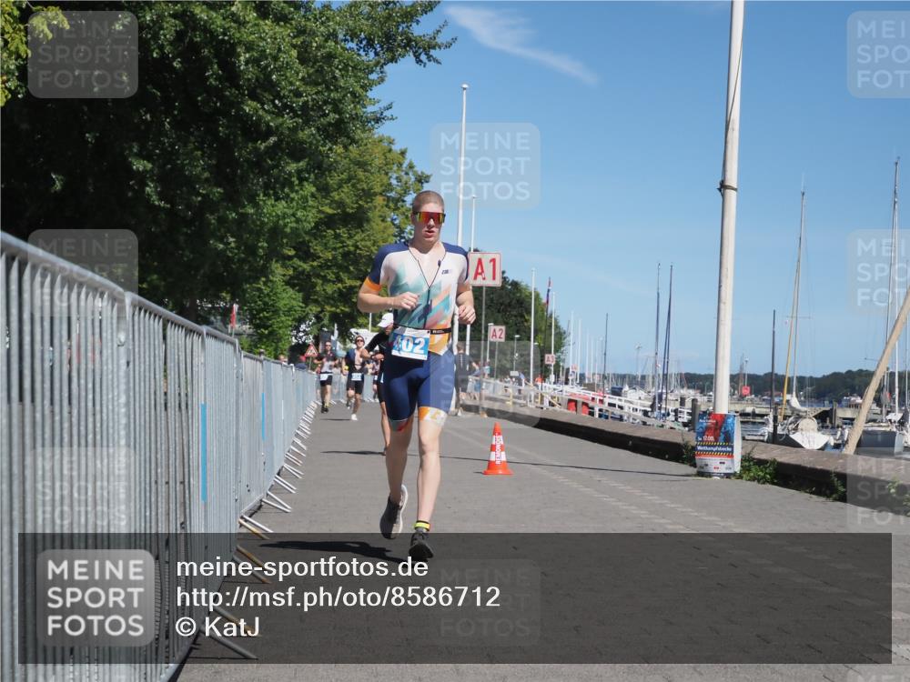 17.08.2025 - KN Förde Triathlon 2025 KatJ http://msf.ph/oto/8586712 17.08.2025 13:28:53 Laufen 398, 402, 454 meine-sportfotos.de