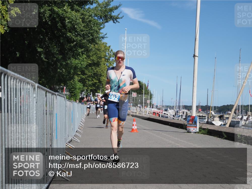 17.08.2025 - KN Förde Triathlon 2025 KatJ http://msf.ph/oto/8586723 17.08.2025 13:28:53 Laufen 398, 402, 454 meine-sportfotos.de