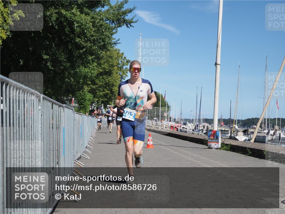 17.08.2025 - KN Förde Triathlon 2025 KatJ http://msf.ph/oto/8586726 17.08.2025 13:28:53 Laufen 398, 402, 454 meine-sportfotos.de