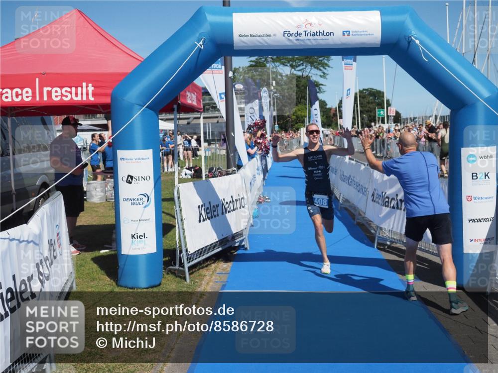 17.08.2025 - KN Förde Triathlon 2025 MichiJ http://msf.ph/oto/8586728 17.08.2025 13:28:25 Laufen 408 meine-sportfotos.de