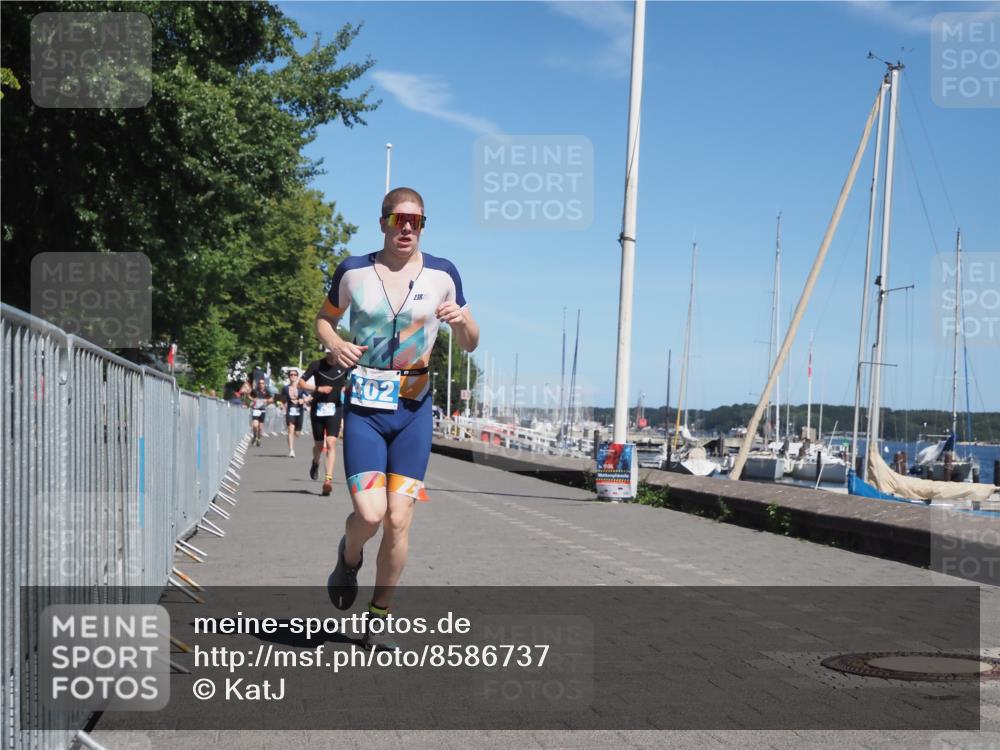 17.08.2025 - KN Förde Triathlon 2025 KatJ http://msf.ph/oto/8586737 17.08.2025 13:28:54 Laufen 398, 402, 454 meine-sportfotos.de