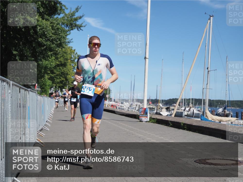17.08.2025 - KN Förde Triathlon 2025 KatJ http://msf.ph/oto/8586743 17.08.2025 13:28:54 Laufen 398, 402, 454 meine-sportfotos.de