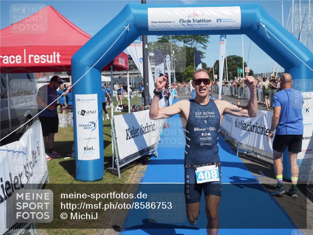 17.08.2025 - KN Förde Triathlon 2025 MichiJ http://msf.ph/oto/8586753 17.08.2025 13:28:26 Laufen 408 meine-sportfotos.de