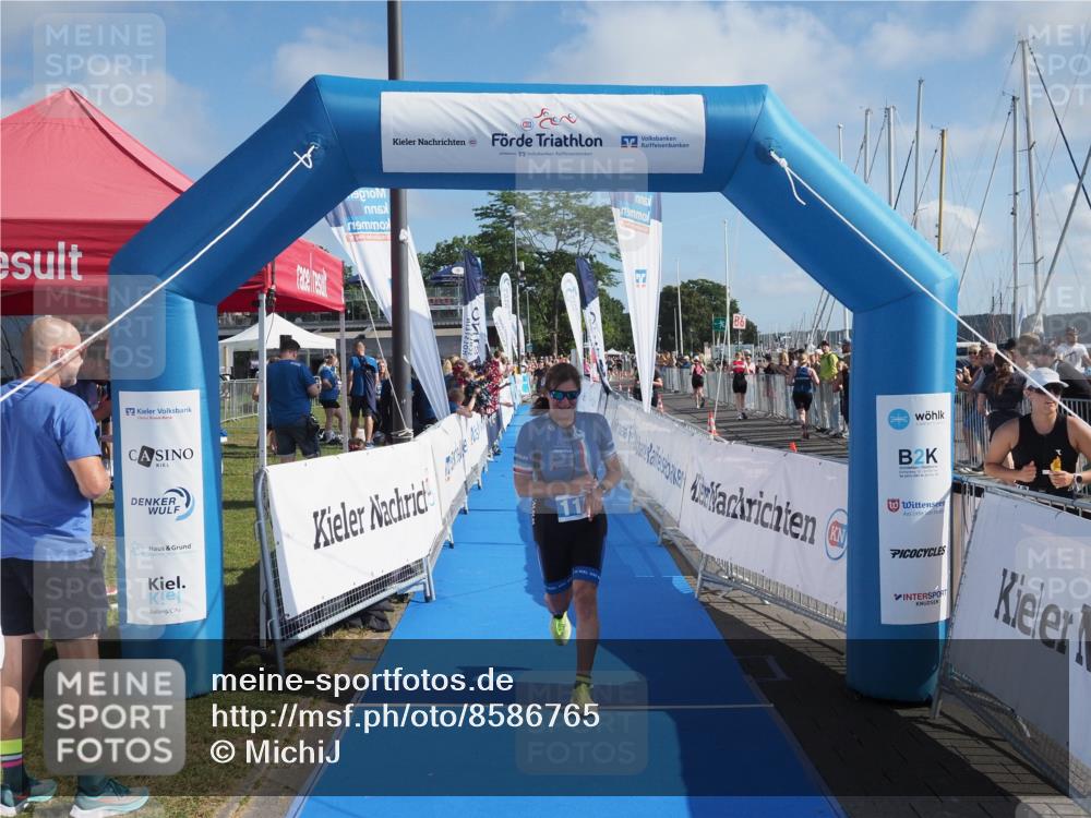17.08.2025 - KN Förde Triathlon 2025 MichiJ http://msf.ph/oto/8586765 17.08.2025 10:26:23 Laufen 106, 110 meine-sportfotos.de