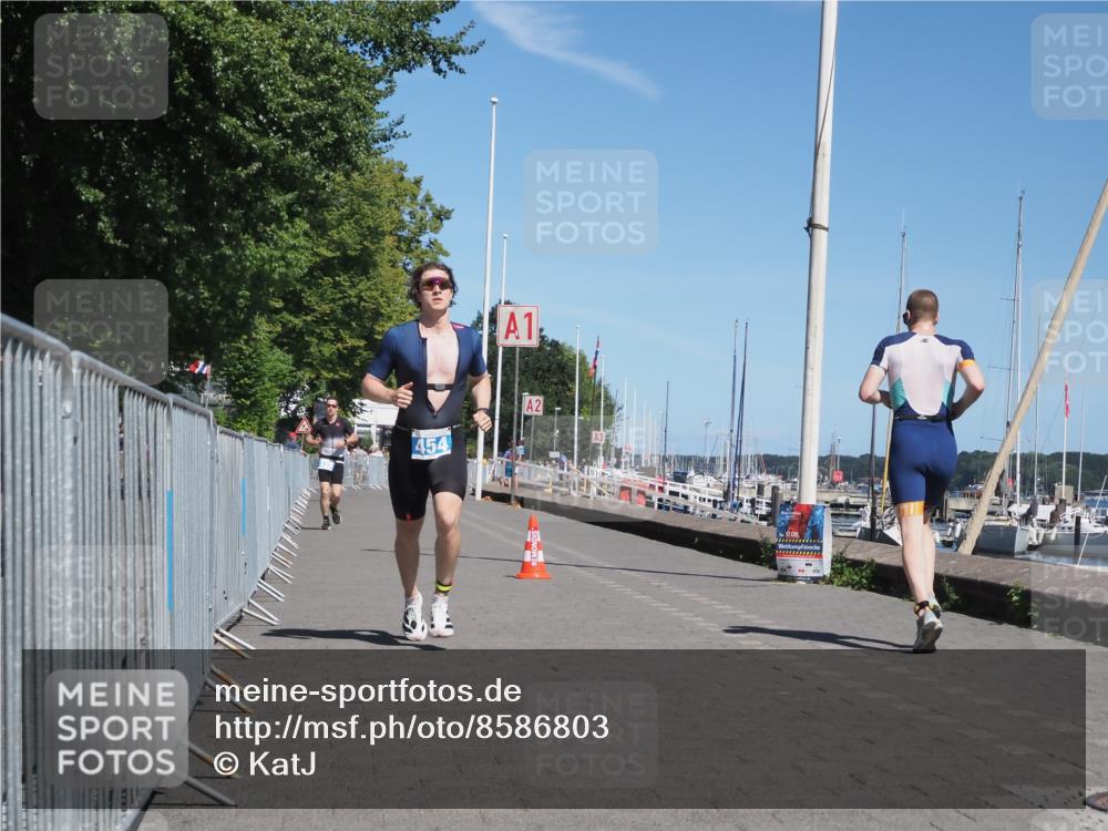 17.08.2025 - KN Förde Triathlon 2025 KatJ http://msf.ph/oto/8586803 17.08.2025 13:29:00 Laufen 398, 454 meine-sportfotos.de