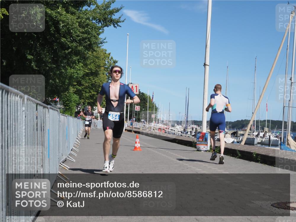 17.08.2025 - KN Förde Triathlon 2025 KatJ http://msf.ph/oto/8586812 17.08.2025 13:29:00 Laufen 398, 454 meine-sportfotos.de