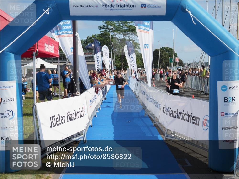 17.08.2025 - KN Förde Triathlon 2025 MichiJ http://msf.ph/oto/8586822 17.08.2025 10:26:28 Laufen 110, 166, 168 meine-sportfotos.de