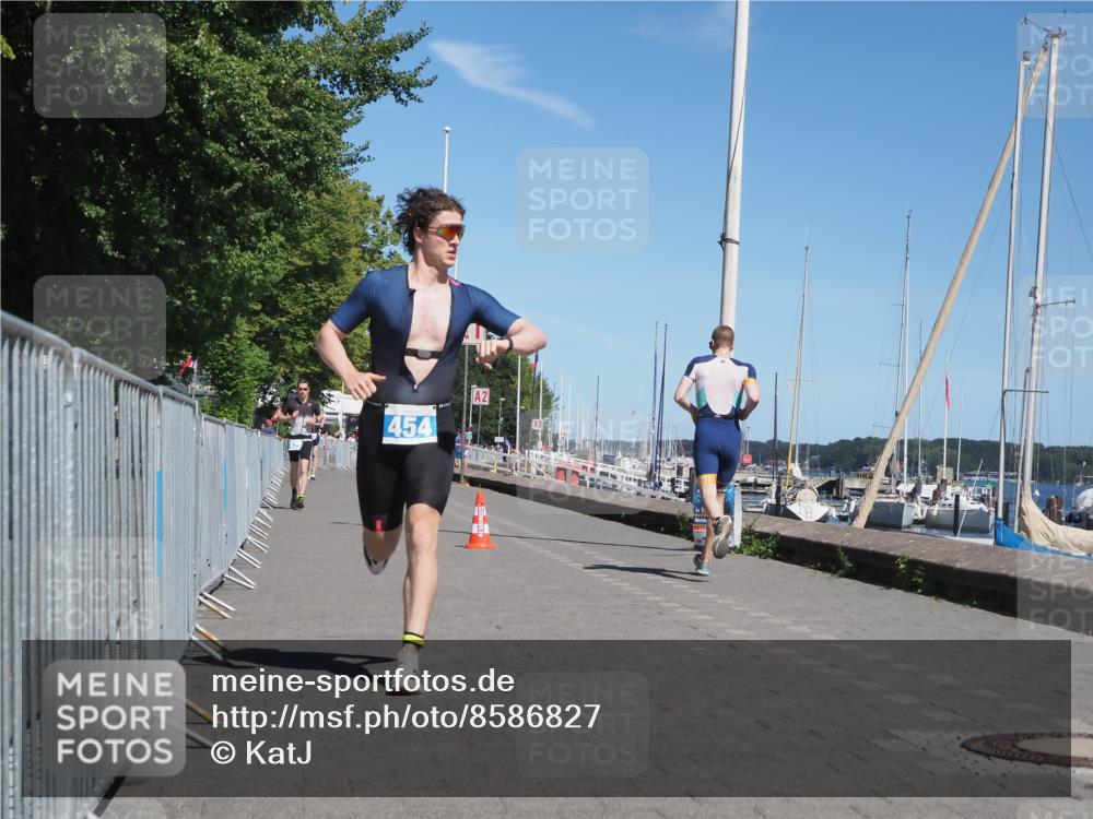 17.08.2025 - KN Förde Triathlon 2025 KatJ http://msf.ph/oto/8586827 17.08.2025 13:29:00 Laufen 398, 454 meine-sportfotos.de