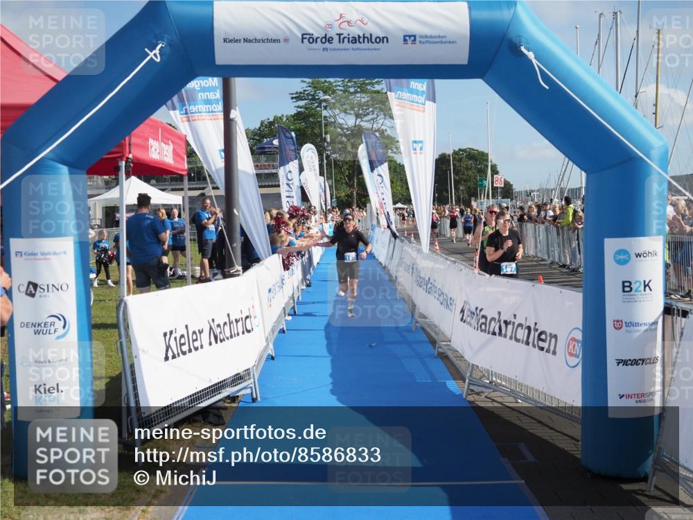 17.08.2025 - KN Förde Triathlon 2025 MichiJ http://msf.ph/oto/8586833 17.08.2025 10:26:28 Laufen 110, 166, 168 meine-sportfotos.de