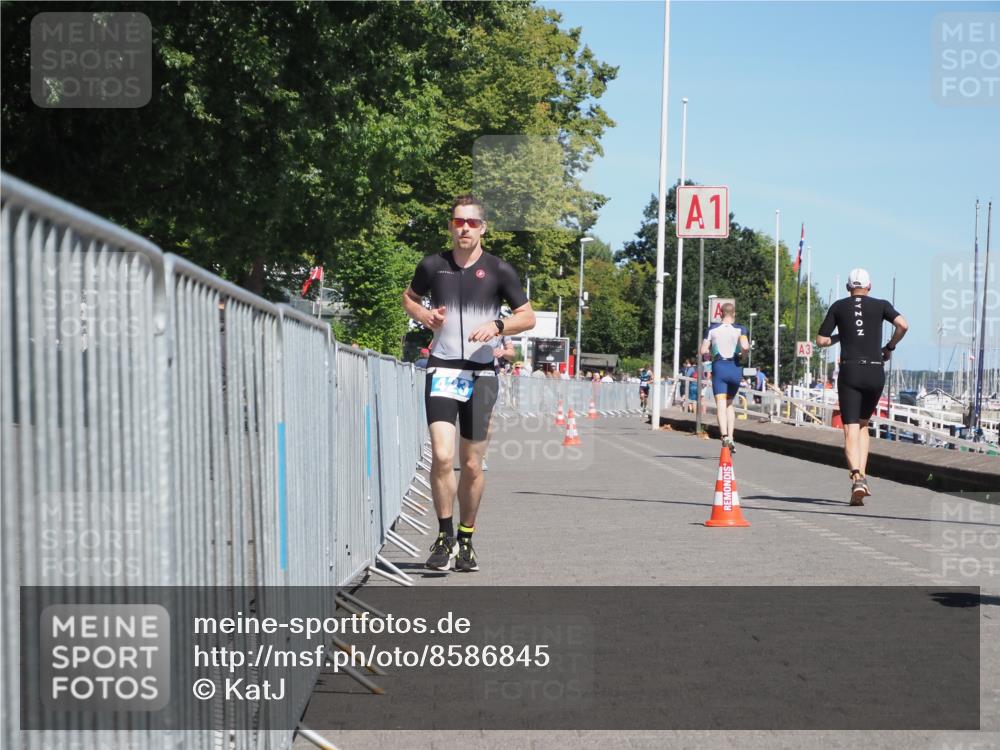 17.08.2025 - KN Förde Triathlon 2025 KatJ http://msf.ph/oto/8586845 17.08.2025 13:29:06 Laufen 423, 442 meine-sportfotos.de