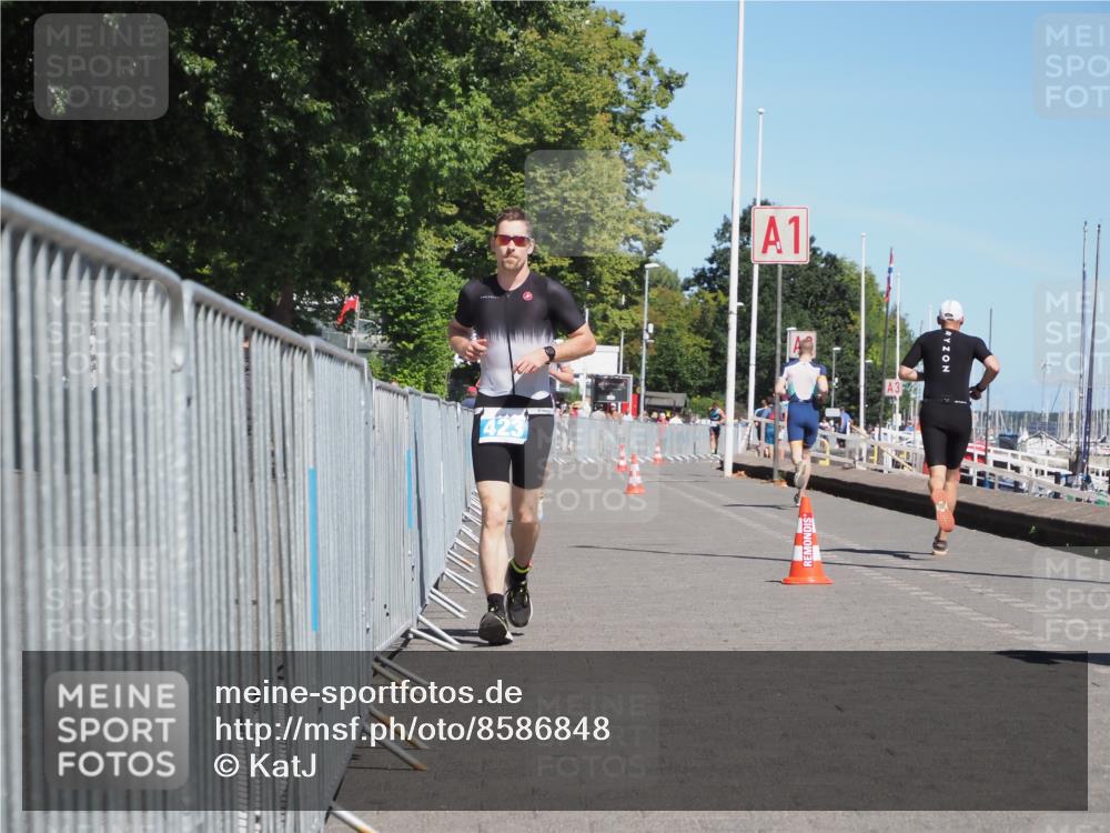 17.08.2025 - KN Förde Triathlon 2025 KatJ http://msf.ph/oto/8586848 17.08.2025 13:29:07 Laufen 423, 442 meine-sportfotos.de