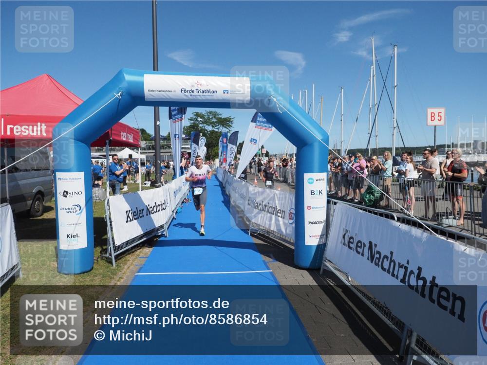 17.08.2025 - KN Förde Triathlon 2025 MichiJ http://msf.ph/oto/8586854 17.08.2025 13:34:42 Laufen 404 meine-sportfotos.de