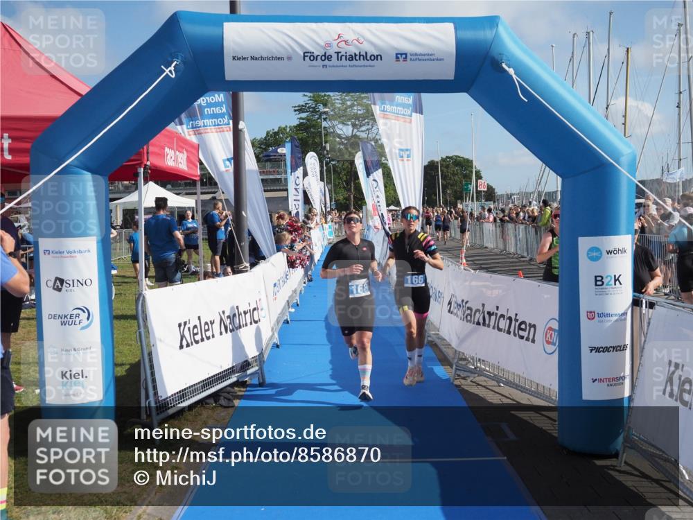 17.08.2025 - KN Förde Triathlon 2025 MichiJ http://msf.ph/oto/8586870 17.08.2025 10:26:30 Laufen 166, 168 meine-sportfotos.de