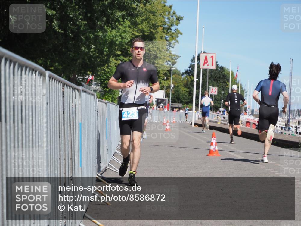 17.08.2025 - KN Förde Triathlon 2025 KatJ http://msf.ph/oto/8586872 17.08.2025 13:29:08 Laufen 423, 442 meine-sportfotos.de