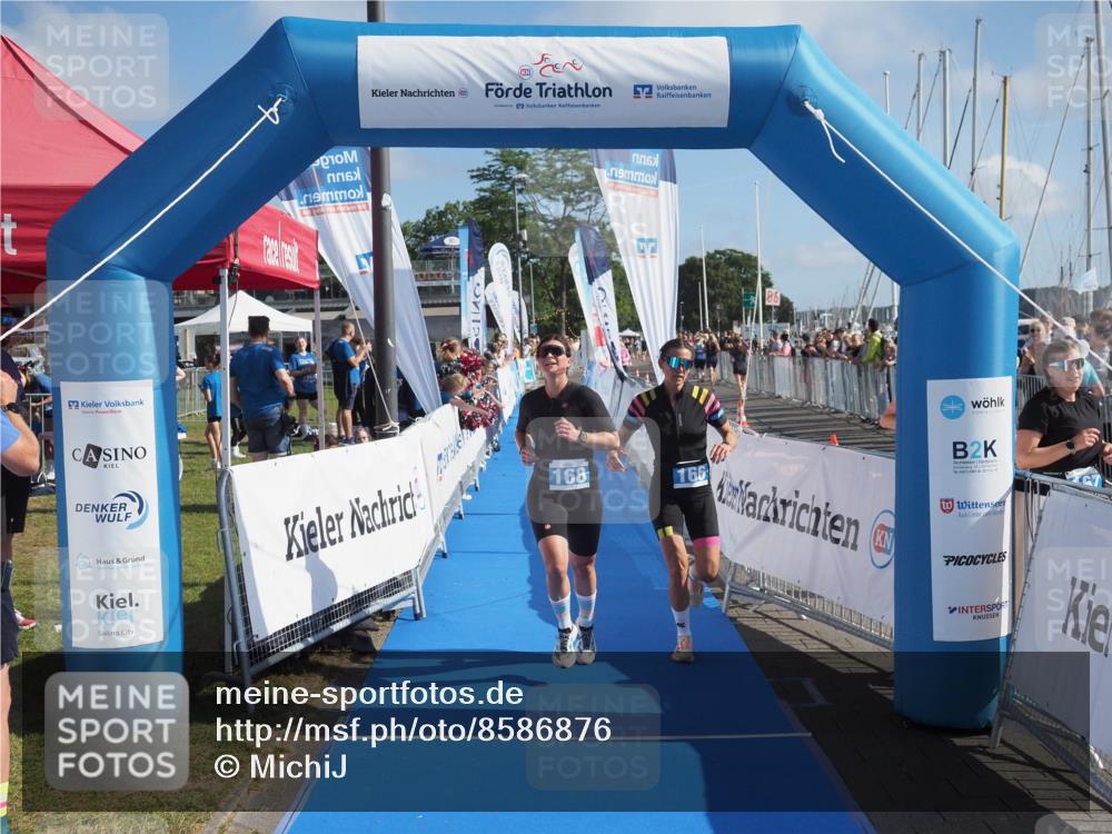 17.08.2025 - KN Förde Triathlon 2025 MichiJ http://msf.ph/oto/8586876 17.08.2025 10:26:30 Laufen 166, 168 meine-sportfotos.de