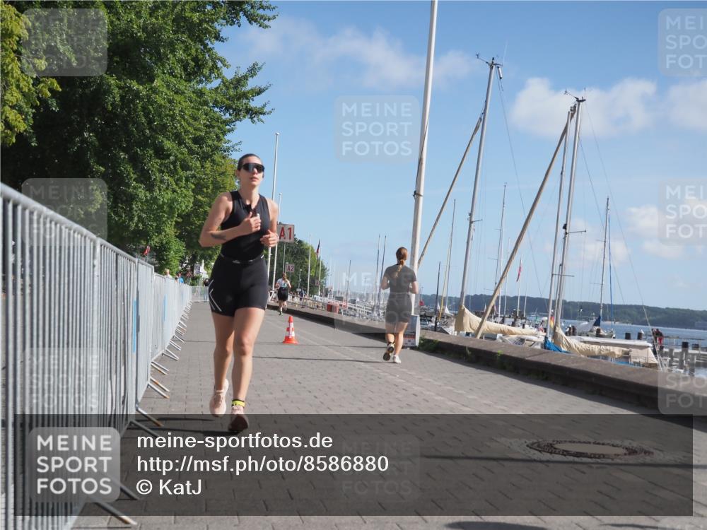 17.08.2025 - KN Förde Triathlon 2025 KatJ http://msf.ph/oto/8586880 17.08.2025 10:36:12 Laufen 248 meine-sportfotos.de