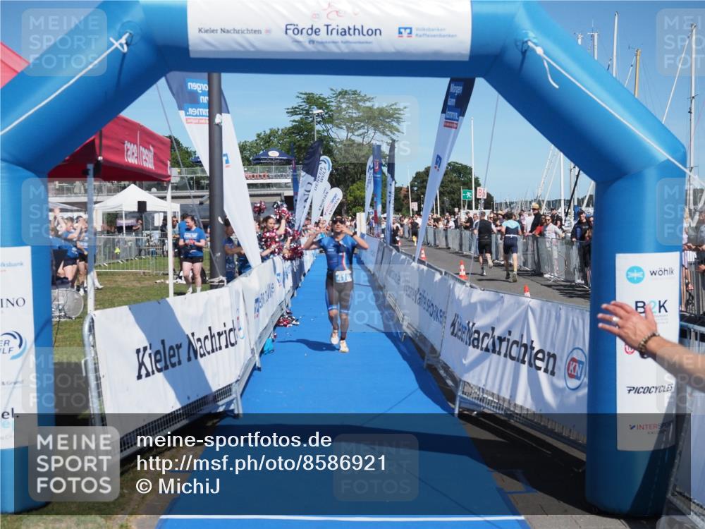 17.08.2025 - KN Förde Triathlon 2025 MichiJ http://msf.ph/oto/8586921 17.08.2025 13:37:07 Laufen 418 meine-sportfotos.de