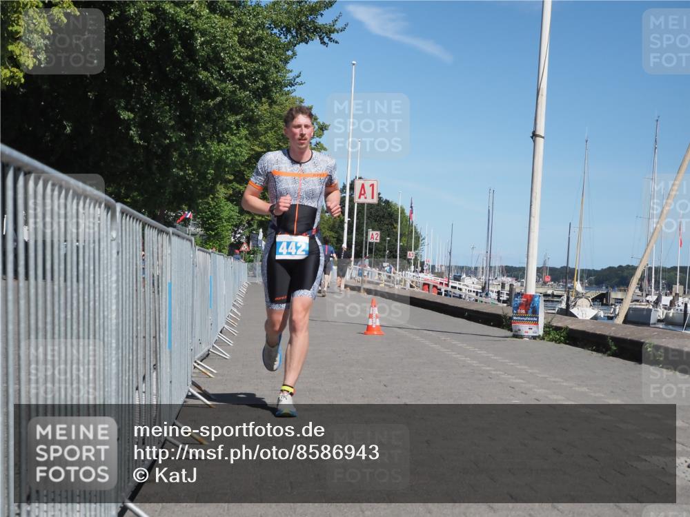 17.08.2025 - KN Förde Triathlon 2025 KatJ http://msf.ph/oto/8586943 17.08.2025 13:29:14 Laufen 442 meine-sportfotos.de