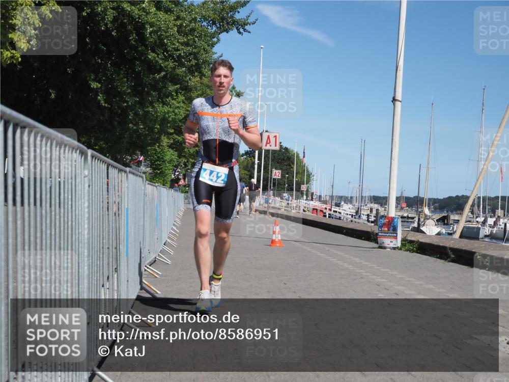 17.08.2025 - KN Förde Triathlon 2025 KatJ http://msf.ph/oto/8586951 17.08.2025 13:29:14 Laufen 442 meine-sportfotos.de